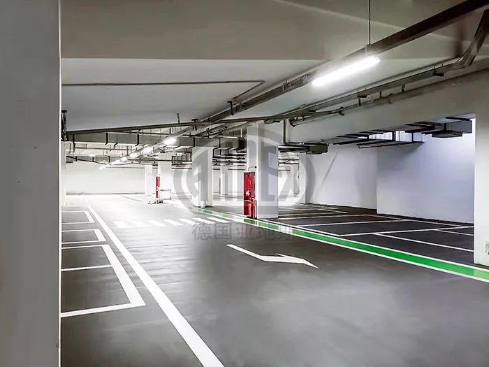 【案例分享】亞地斯水泥基面自流平又出爆款！鄭州龍湖金融島停車庫